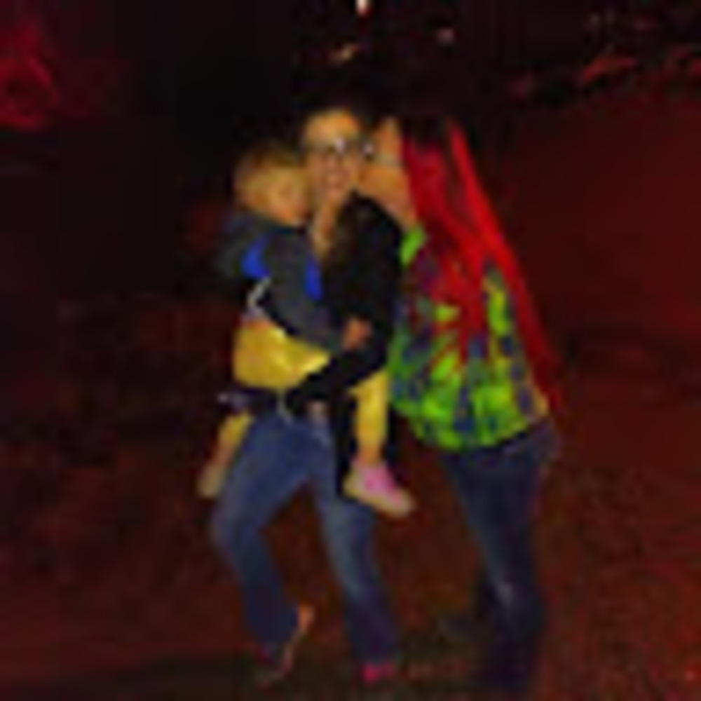 Meet your Posher, Joy